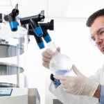 Laboratory freeze dryer